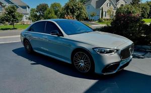 Bastante usado RND/LND 2024 Mercedes-Benz AMG S 63 E - Product Image 2