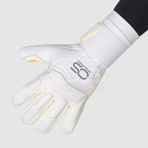Gants de gardien de but de football avec paume coupée négativement et gants de gardien de but en maille respirante légère avec poignée de doigt en rouleau - Product Image 3