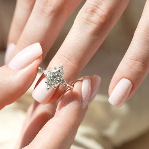 2.0CTW มาร์คีส์ลูกแพร์ตัดด้านข้างแหวนหมั้นสามชิ้นทองแข็ง14K สำหรับงานแต่งงานเครื่องประดับชั้นดี - Product Image 2