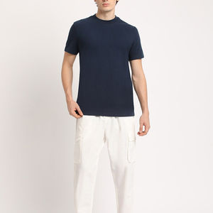 Derniers modèles de t-shirts pour hommes à bas prix Bon matériel Services OEM Tendance Mode et meilleures ventes T-shirts de gym et d'entraînement - Product Image 3