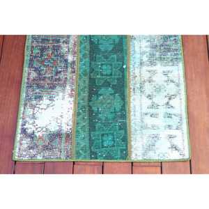 Alfombra Turca Pequeña de 1.9x3.6 pies, Alfombra de Lana Vintage con Borde Verde - Product Image 5