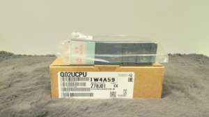 มีโปรแกรม PLC ควบคุมอุตสาหกรรม Q02UCPU ในสต็อก - Product Image 2