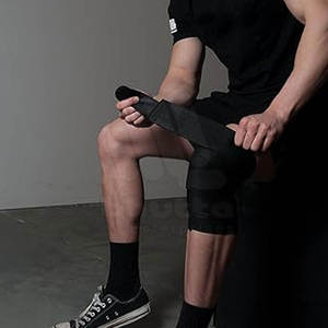 Soporte de Muñeca de Alta Resistencia para Levantamiento de Pesas, Compresión de Neopreno, Ligero y de Alta Calidad - Product Image 5