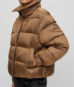 เสื้อแจ็คเก็ตสีพื้นแบบเรียบง่าย ไซส์ใหญ่ คอตั้ง สำหรับฤดูหนาว น้ำหนักเบา บุด้วยขนเป็ด พร้อมเข็มขัดคาดเอว สไตล์สตรีทแวร์ - Product Image 5