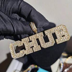 Elegante collar con placa de identificación personalizada con colgante helado y cadena cubana regalo de joyería personalizado para su cumpleaños o evento de Graduación - Product Image 5