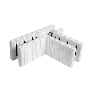 Construction de structures écoénergétiques, blocs de murs en coffrage isolé en béton (ICF) - Product Image 1
