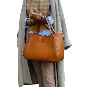 Exportateur indien Sac de travail en cuir Sac à main professionnel pour femmes pour le bureau et les affaires pour l'approvisionnement mondial - Product Image 1