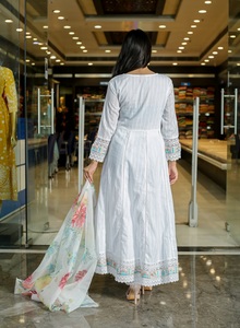 ชุดเดรสปักลายสไตล์ anarkali อินเดียสำหรับผู้หญิงชุดเดรสผู้หญิงสไตล์อินเดียชุดซาลวาร์คอตตอนแบบดั้งเดิม - Product Image 4