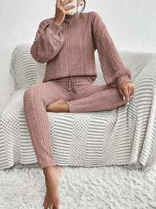 Ensemble de survêtement unisexe de style urbain, vêtements de sport décontractés, conçu pour les hommes et les femmes, confort quotidien - Product Image 3