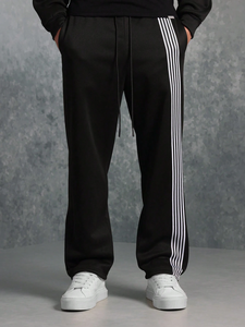 Ensemble de survêtement ample en molleton de coton épais 600 GSM pour homme, comprenant un sweat à capuche et un pantalon de survêtement, modèle oversize uni et vierge - Product Image 4