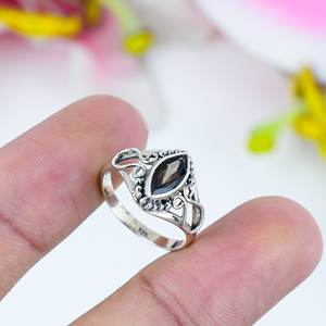Bague fine en argent sterling 925 faite à la main Vintage plaqué argent Marquise Cut Gemstone Smokey Gemstone Bezel Setting Trendy Design - Product Image 3