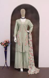 Aashirwad Création Aarna Salwar Kameez Palazzo Suit avec une broderie lourde Idéal pour la fête de mariage et les fêtes - Product Image 6