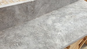 Azulejos de escalera de travertino plateado de diseño moderno 2024, tamaños de corte caído sin relleno, mármol de dolomita pulido para antigüedades - Product Image 4