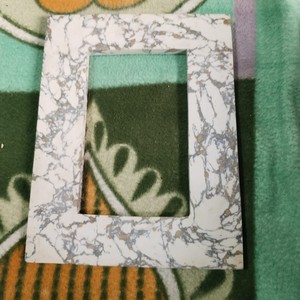 กรอบรูปหินอ่อนธรรมชาติ |   กรอบรูปหินขายส่ง OEM สำหรับบ้าน สำนักงาน และงานแต่งงาน |   มีจำหน่ายหลายขนาดและหลายสี - Product Image 1