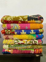 Vente en gros lot indien Vintage Patchwork Sari Kantha jette unique en son genre fait à la main en coton réversible Twin Kantha Quilts à vendre