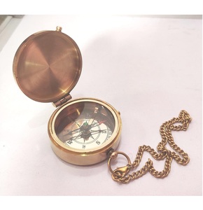 Chaîne de boussole en laiton massif, boussole de poche de 2 pouces, article de navigation pour homme, femme, couple, cadeau et randonnée et directionnelle - Product Image 1