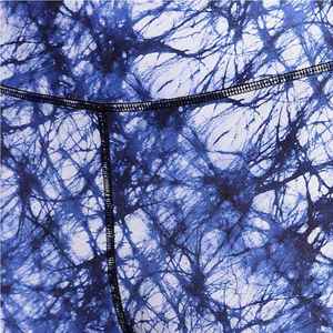 Conjunto de yoga personalizado diseñado para el rendimiento, que ofrece elasticidad, durabilidad y comodidad para estilos de vida activos. - Product Image 6