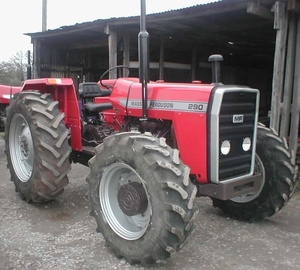 Tracteur à roues Massey Ferguson 290, 100 CV, moteur agricole, couleur rouge, modèle d'occasion - Product Image 3