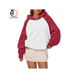 Sweat à capuche oversize en polaire pour femme, vêtements chauds d'hiver avec poches avant pour la course à pied, l'entraînement en ville, motif 3D - Product Image 1