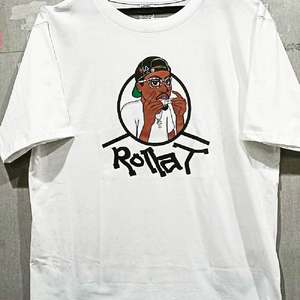 Camisetas ligeras de punto de algodón 100% personalizadas para hombres | Impresión de logotipo OEM duradera de manga corta de ajuste regular transpirable - Product Image 1