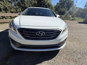 Precio bajo Hyundai Sonata Sport 2015 2. Auto usado en venta - Product Image 2