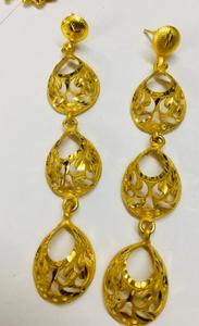 Bijoux en plaqué or 18 carats faits à la main de style vintage européen amérique boucles d'oreilles pour femmes zircon pierre principale perle terne pour cadeau - Product Image 4