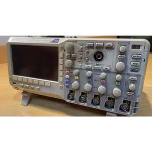 Oscilloscope à fluorescence numérique/mixte de signaux Tektronix MSO/DPO2000 - Product Image 2