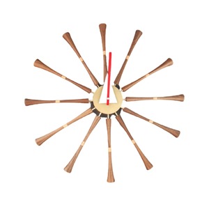 Horloge murale moderne en métal multicolore avec pointes audacieuses Montre de créateur artistique pour décoration de salon élégante - Product Image 2