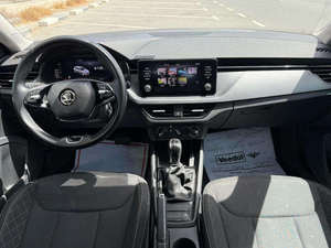 Auto Usate TOP NO DENT in Ottime Condizioni 2022 SKODA <span class=keywords><strong>SCALA</strong></span> AMBITION 1.6L Hatchback Pronta per la Spedizione - Product Image 6