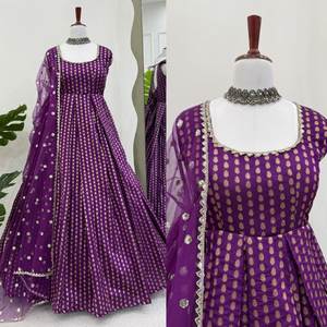 Vêtements de mariage de luxe Jacquard soie Anarkali robe avec bordure en dentelle pour les femmes Pishwa Style ethnique indien traditionnel robe de festival - Product Image 1