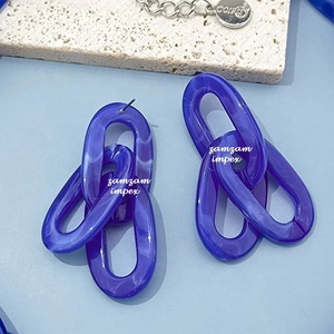 สร้อยคอแฟชั่นสำหรับผู้หญิงทำด้วยมือสีน้ำเงินสองชั้นสร้อยคออะคริลิคเรซิน - Product Image 4