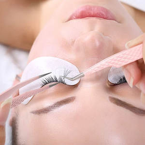 Vente chaude Pinces à cils personnalisées en acier inoxydable Durables Réutilisables Pointe lisse Léger Logo personnalisé Best-seller Personnalisé - Product Image 5