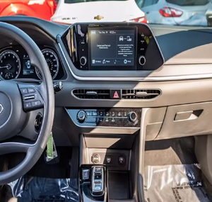 Voiture d'occasion 2024 pour S.o Na.ta SE 4 portes, conduite à gauche, sièges en cuir, avec caméra de recul - Product Image 5