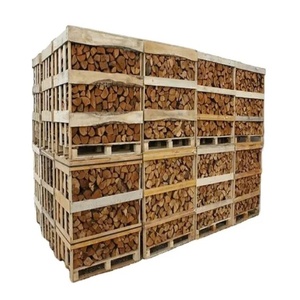 Leña de abeto secada al horno a granel que proporciona una producción de calor confiable para casas, cabañas y alojamientos. - Product Image 4