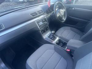 VOLKSWAGEN PASSAT 1.6 2012 USADO, Volante a la Izquierda/Derecha - Product Image 4