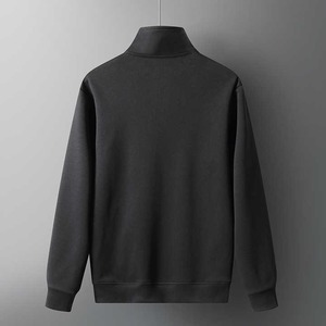 Fábrica personalizada de primavera y otoño para hombres activos ligero media cremallera superior tela de secado rápido diseño elástico perfecto para ropa de gimnasio - Product Image 4