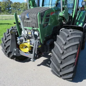 Potente tractor agrícola serie 300 Vario Fendt