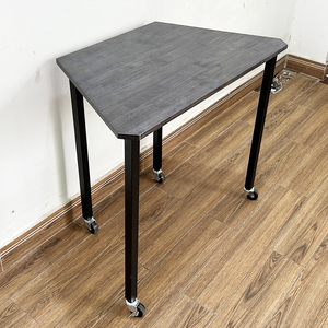 Mesa Infantil Mini Trapezoidal con Patas Cuadradas de Hierro y Patas de Madera de Caucho Estilo Lego HBLG042 - Product Image 3