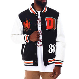 Veste universitaire sur pied personnalisée OEM pour hommes Veste universitaire bicolore Streetwear à manches en cuir avec broderie en chenille Veste universitaire - Product Image 1