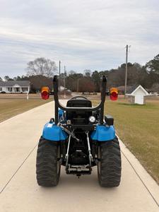 รถแทรกเตอร์ LS รุ่น 2021 XJ 2025H - Product Image 3