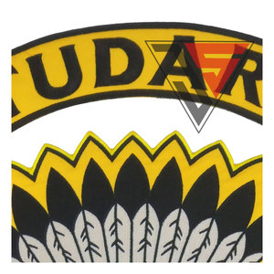 Vente en gros de patchs personnalisés SATUDARAH EASTSIDE MALUKU MC avec broderie lot de 4 pièces design de fleurs écologique club de motards en fer - Product Image 3