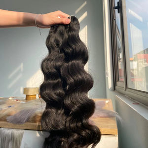 Prix de gros Extensions de cheveux naturels vierges vietnamiens non-Remy, style ondulé droit, toutes couleurs, qualité supérieure Minh - Product Image 1