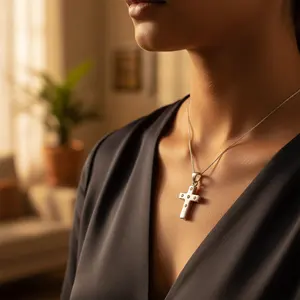 Colgante de Cruz de Plata 925 con Baño de Rodio y Piedras Preciosas, Hecho a Mano, Color Oro Rosa, para Mujer - Product Image 3