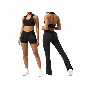 ชุดออกกำลังกาย 2 ชิ้นสำหรับผู้หญิง สปอร์ตบราสีแดงพร้อมกางเกงขาสั้นเอวสูงและเลกกิ้งทรงบาน ชุดออกกำลังกายสำหรับโยคะ ยิม ฟิตเนส - Product Image 5