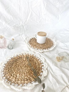 Napperon en jacinthe d'eau bordure de fleurs en tissu Produits écologiques fabriqués au Vietnam Décoration de table Napperon tissé en gros - Product Image 5