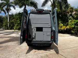 Mercedes-Benz Sprinter 2500 4x4 2022 USADO EN PERFECTO ESTADO - Product Image 3