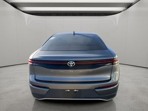 รถยนต์มือสองสภาพดี ปี 2023 โตโยต้า คราวน์ XLE 2.5L V4 AWD - Product Image 5