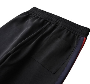 ชุดวอร์มลำลองลายทางด้านข้างสำหรับผู้ชาย - Product Image 6