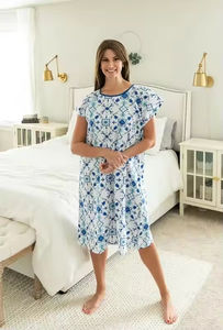 Uniformes de Hospital de Alta Calidad para Pacientes, Unisex, Estampados, Tejidos, 100% Poliéster, Venta al Por Mayor - Product Image 6