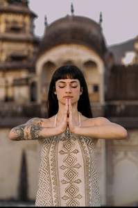 Vestido de Algodón con Estampado a Mano, Estilo Vintage, Cuello Halter, Largo Maxi, Técnicas Bordadas para Verano y Otoño - Product Image 3